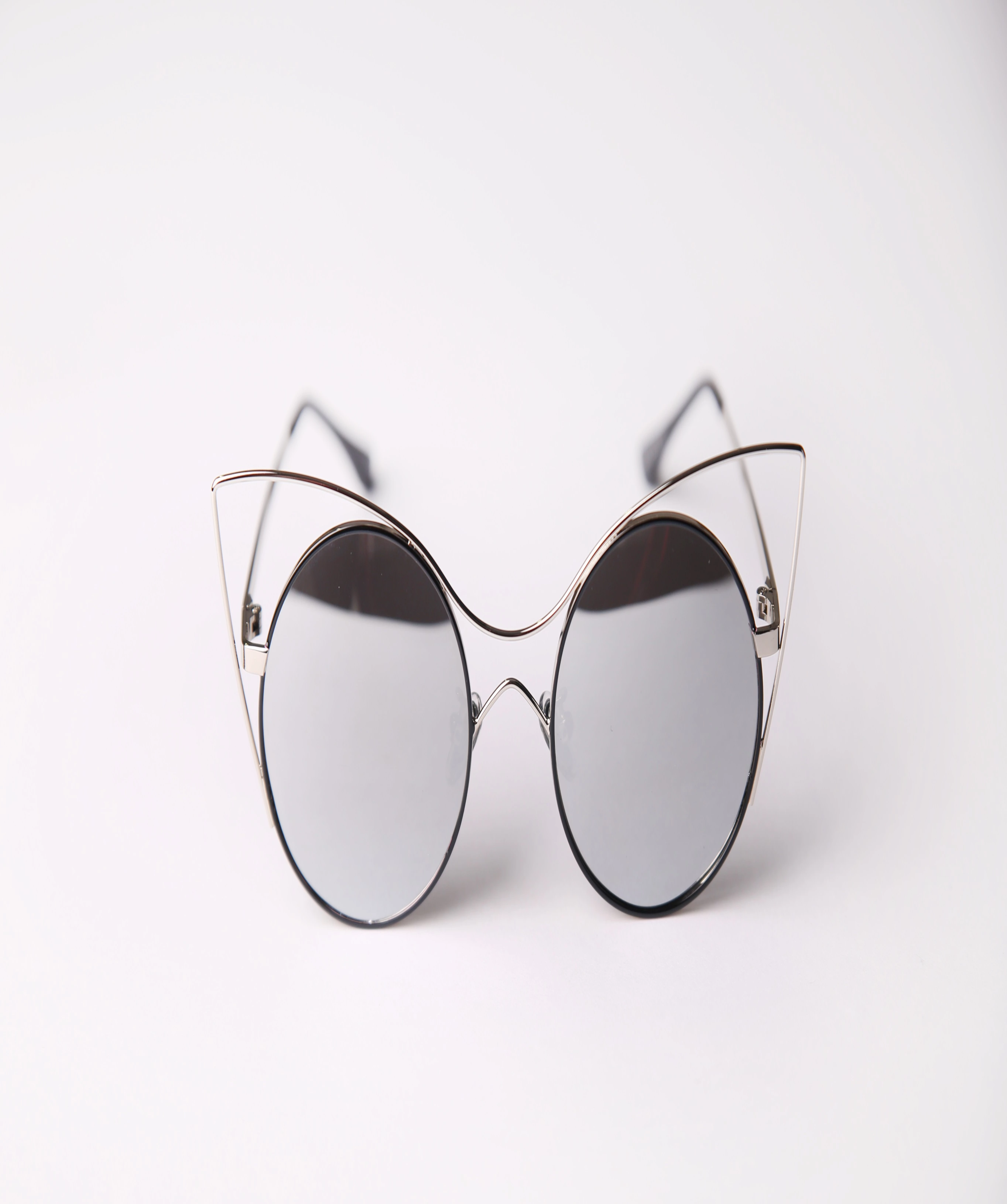 SUNGLASSES نظارات شمس