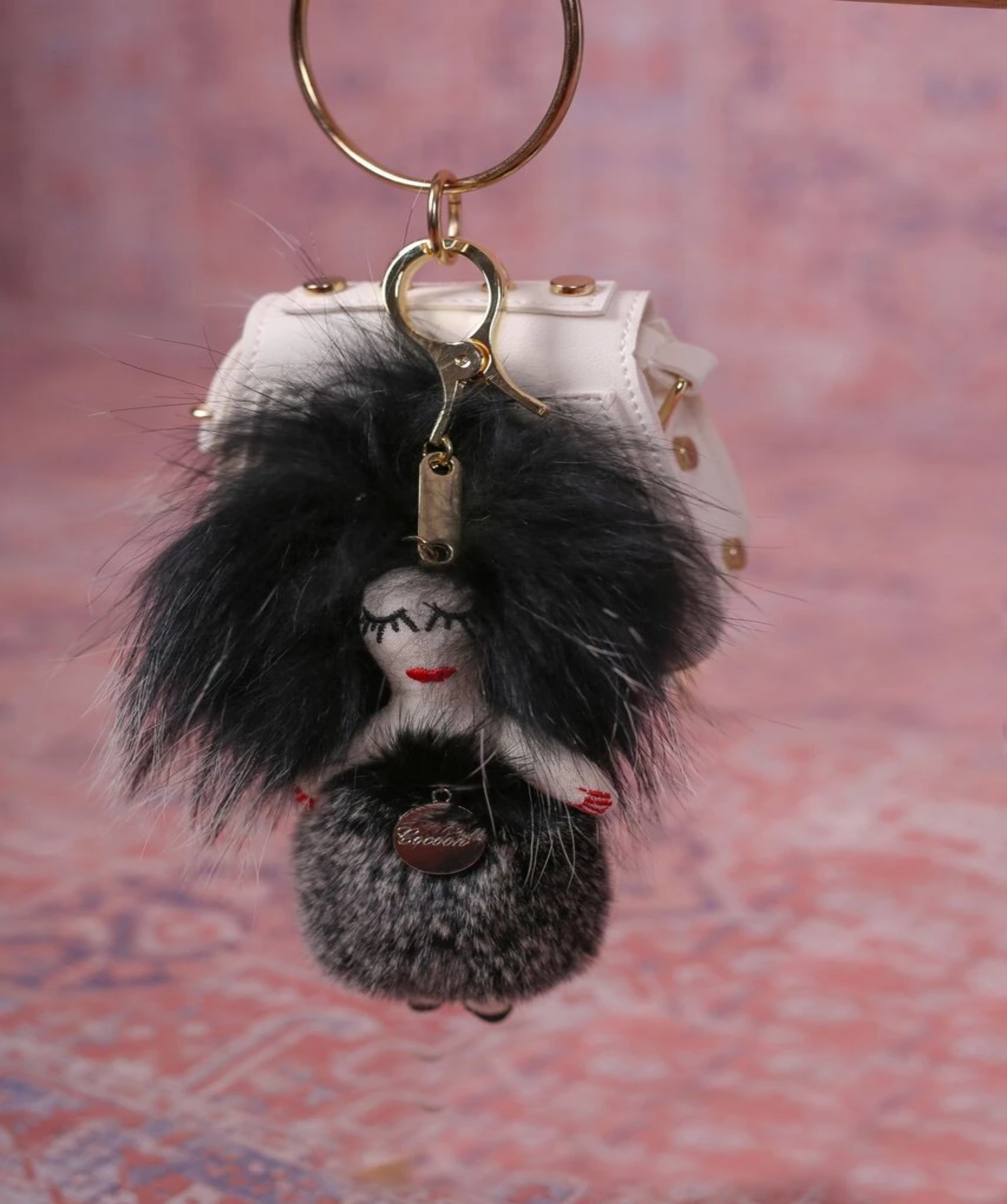 BAG KEYCHAIN سلسلة مفاتيح