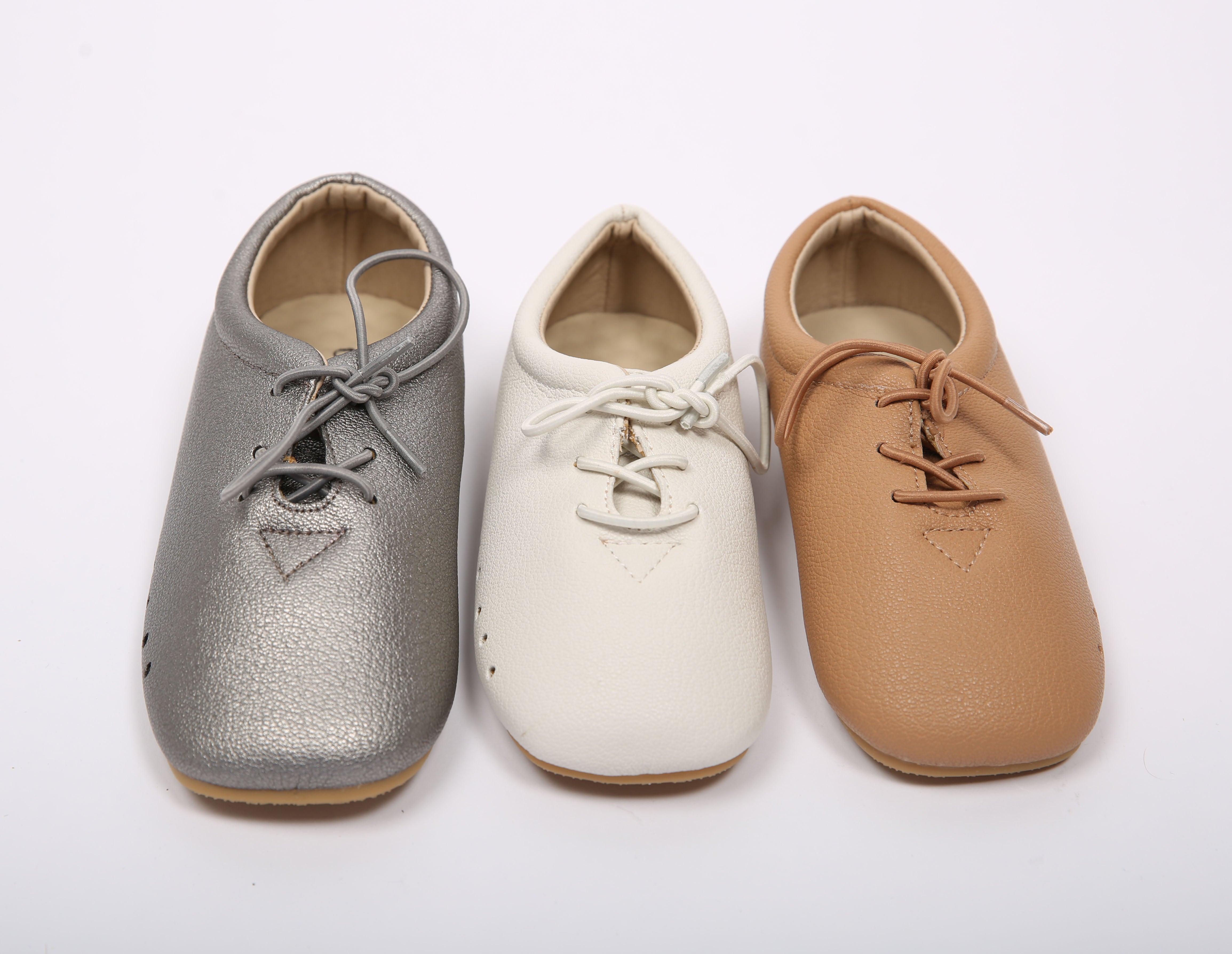 SHOES حذاء