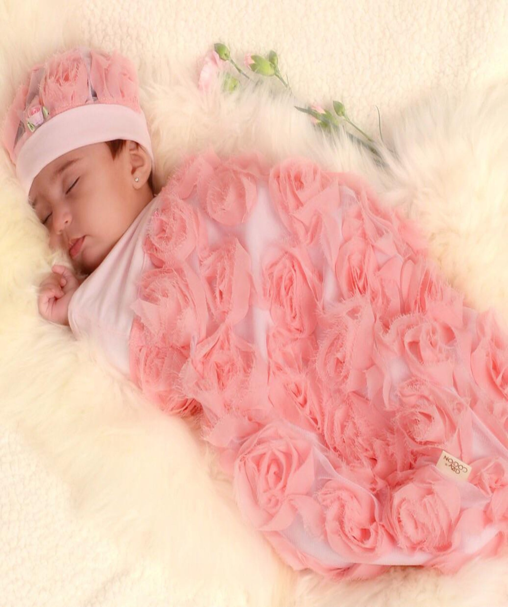 Baby Swaddle مهاد مع قبعة