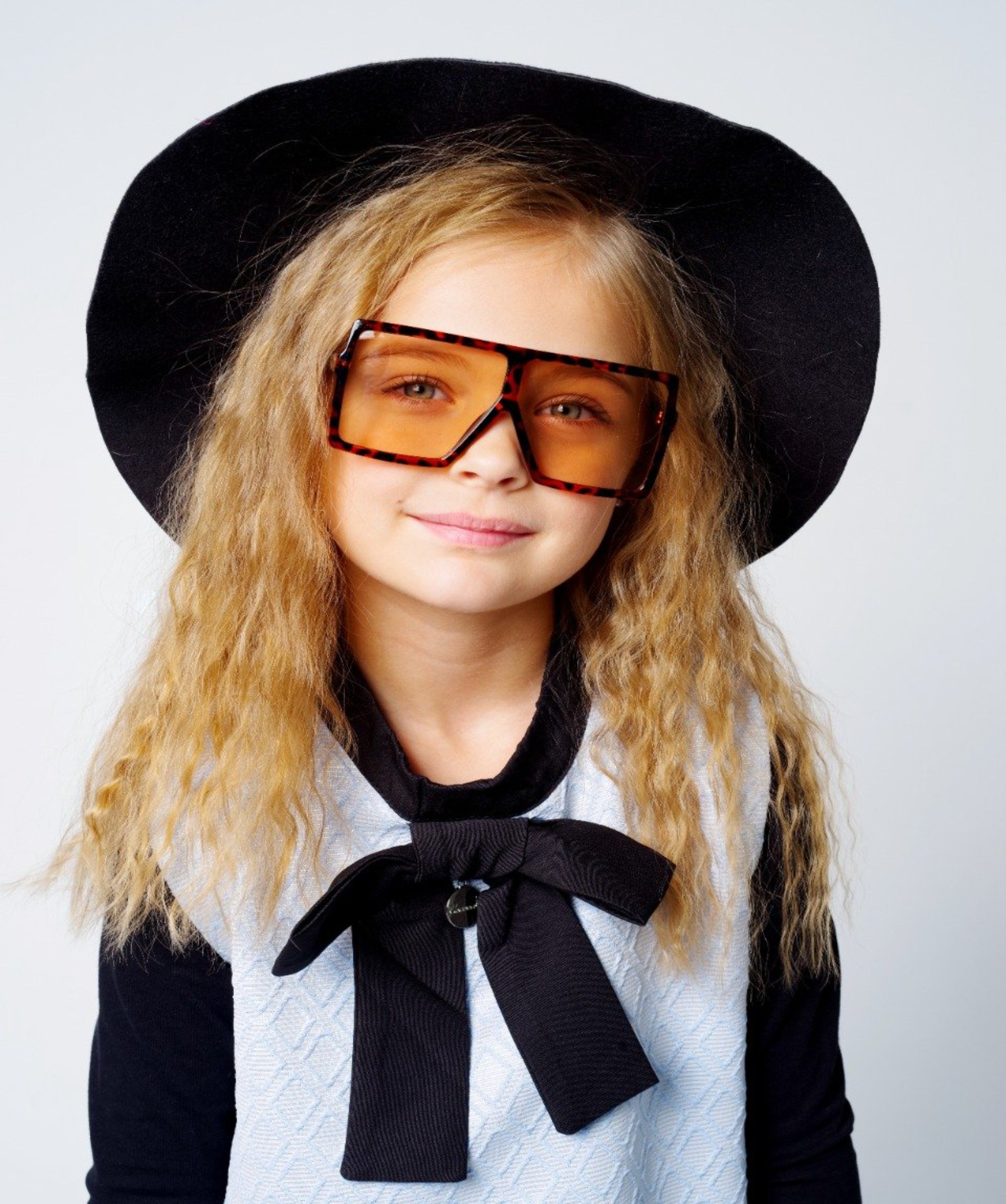GIRL  SUNGLASSES نظارات شمس