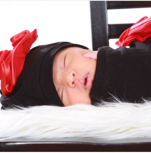 Baby Swaddle مهاد مع قبعة